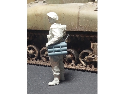British Piat Team - Soldier No.2 (1 Figure) - image 3