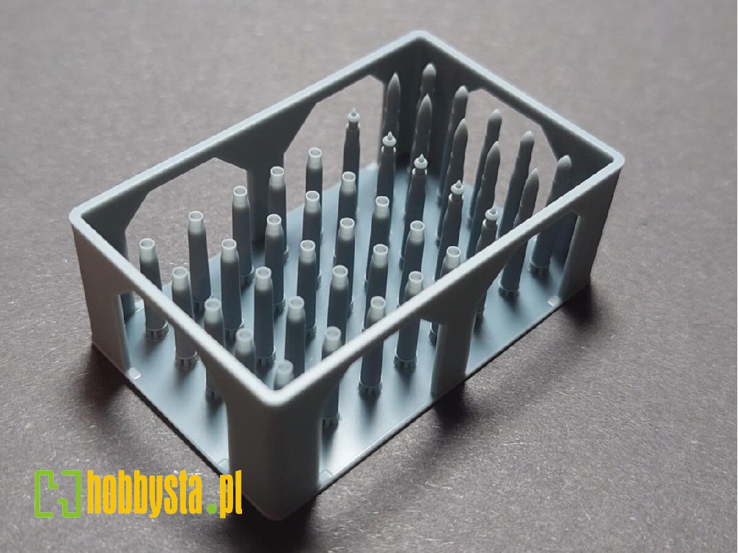 British Wwii 6 Pdr Tank Ammo - image 1