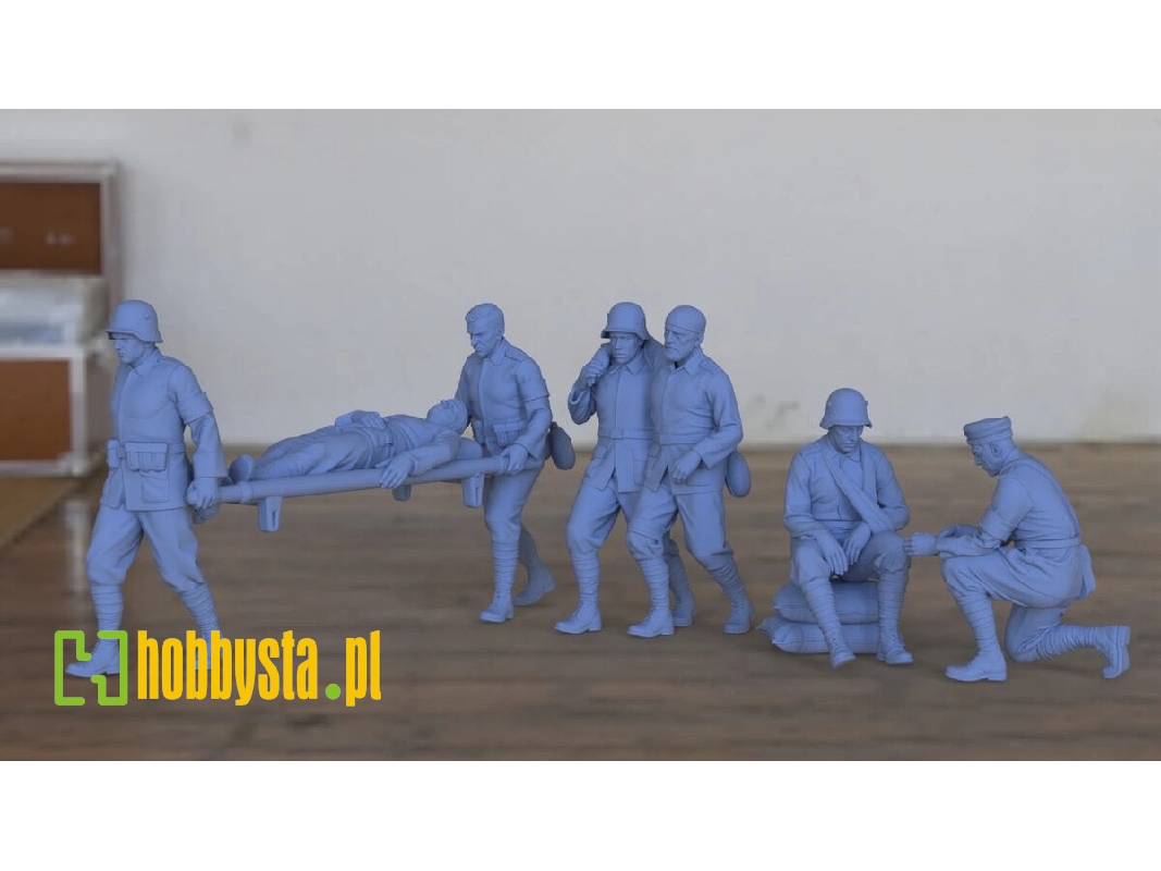 German Wwi Field Medic And Wounded - image 1