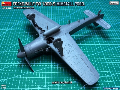 Focke Wulf Fw-190 D-9 - Mimetall Production Jagdgeschwader 301  (Basic Kit) - image 11