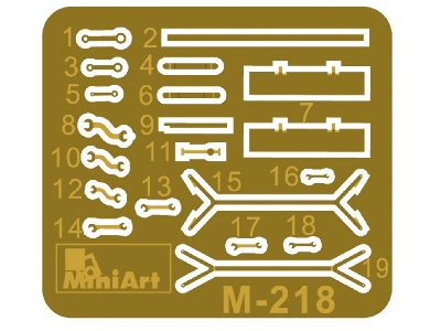 German & Romanian Pilots With Ground Staff (6 Figures) - image 2