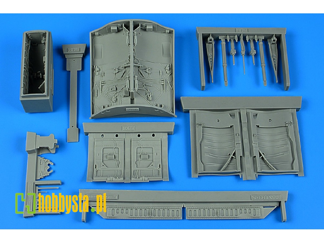 Lockheed F-104 G/J/S & Cf-104 Starfighter - Wheel Bay (For Italeri Kits) - image 1