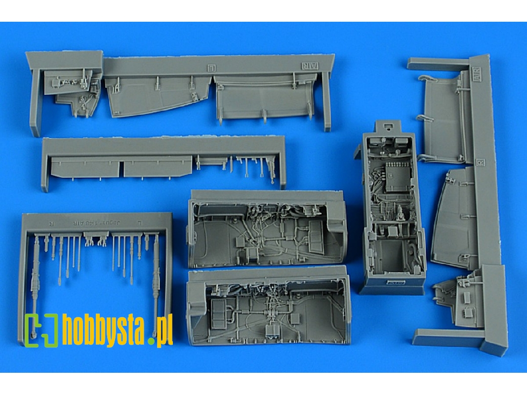 Sepecat Jaguar Gr.1 / Gr.1a - Wheel Bay (For Airfix Kits) - image 1