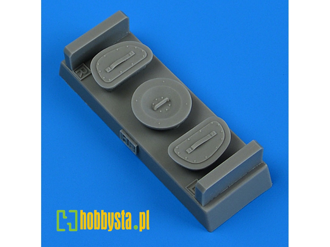 Bae Hawk - Fod Covers (For Hobby Boss Kits) - image 1