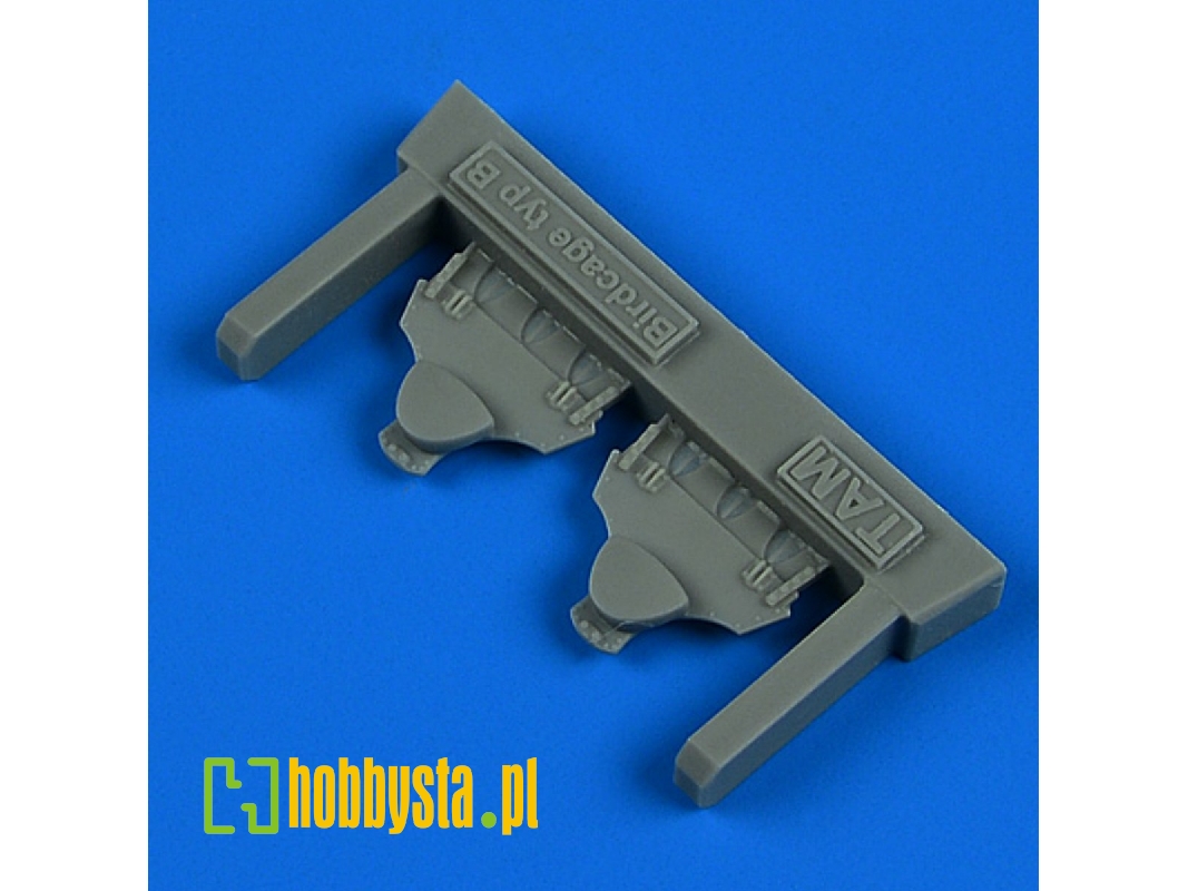 Vought F4u-1 Corsair (Bird Cage) - Headrest Type B (For Tamiya Kits) - image 1