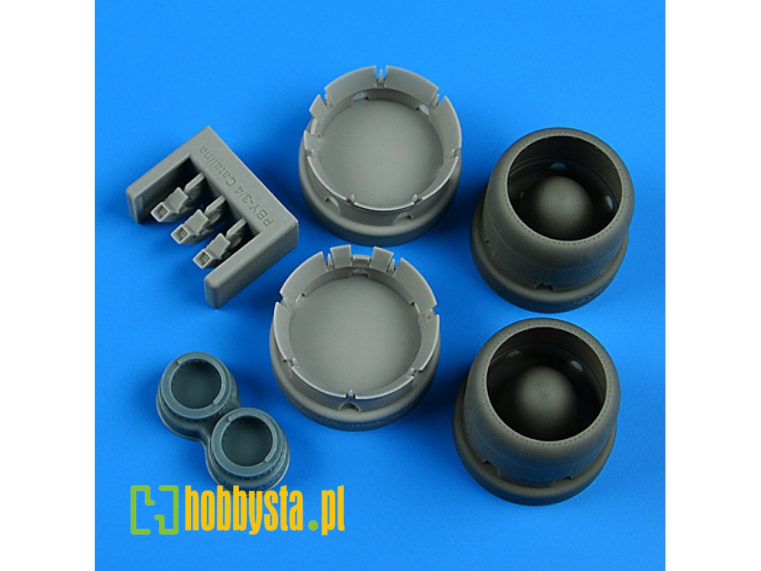 Consolidated Pby-3 / Pby-4 Catalina - Correct Cowlings Opened Flaps (For Academy / Hobby 2000 Kits) - image 1