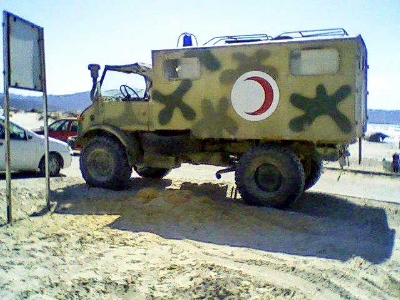 Unimog S 404 Krankenwagen - image 9