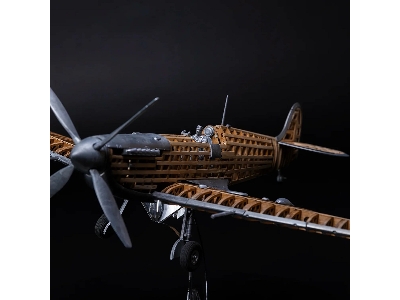 Supermarine Spitfire Mk Ixc En398 - image 13