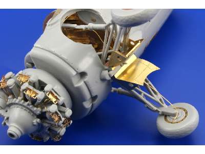 F4F-3 engine and undercarr.  1/48 - Hobby Boss - image 9
