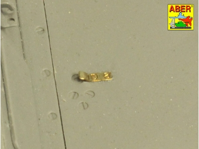 Pz.Kpfw. I, Ausf.A or Ausf.B (Sd.Kfz. 101) Tool & Equipment holders - image 15