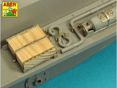 Pz.Kpfw. I, Ausf.A or Ausf.B (Sd.Kfz. 101) Tool & Equipment holders - image 25