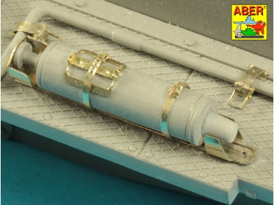 Pz.Kpfw. I, Ausf.A or Ausf.B (Sd.Kfz. 101) Tool & Equipment holders - image 27