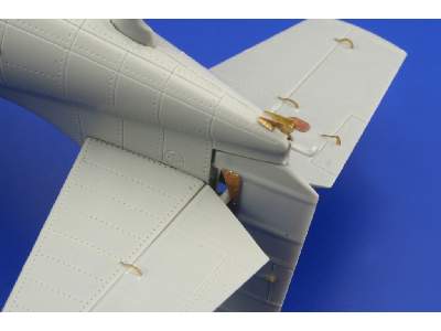 F4F-3 S. A. 1/48 - Hobby Boss - image 7