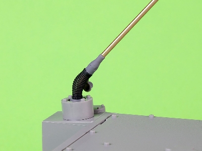 Antenna Comrod Vhf3088vm - Used On Leopard 2 A7v And Other Vehicles (2pcs) - Tilted Version - image 2