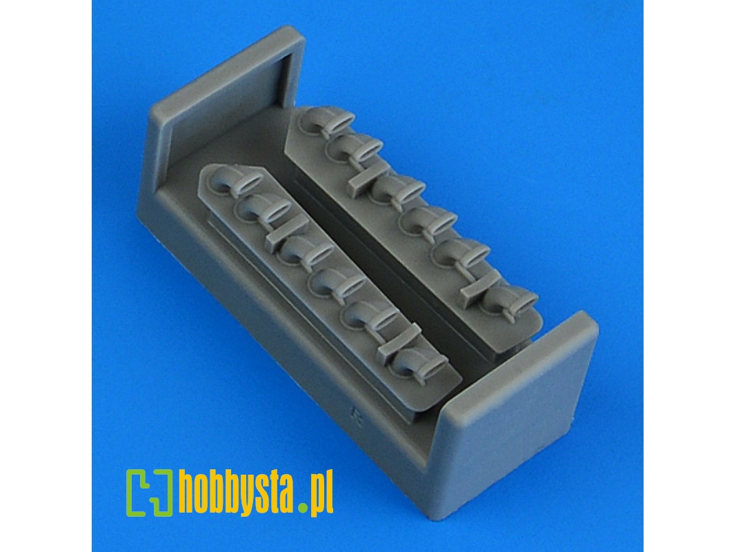 Focke Wulf Fw-190 D-9 - Exhaust (For Miniart Kits) - image 1