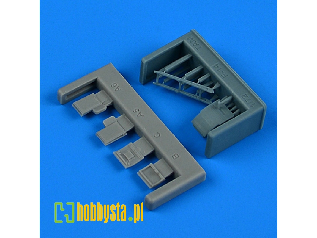 Grumman F-14 D Tomcat - Ladder Opened (For Tamiya Kits) - image 1