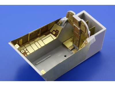 F/ A-18E interior S. A. 1/32 - Trumpeter - image 6