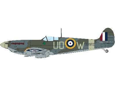 Supermarine Spitfire Mk.Vb Mid - The Profipack Edition - image 2