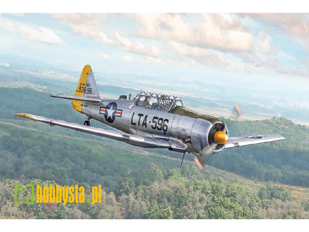 T-6 G Texan - image 1