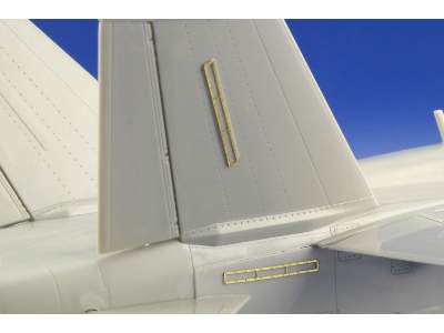 F/ A-18F exterior 1/48 - Hasegawa - image 5