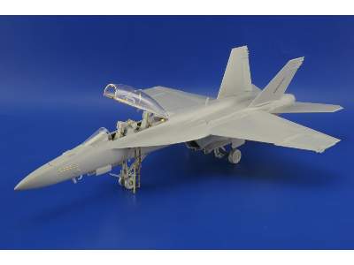 F/ A-18F exterior 1/48 - Hasegawa - image 8