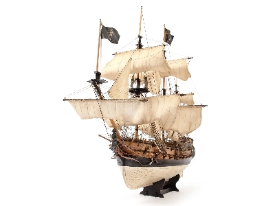 Royal Fortune - pirate ship - image 2