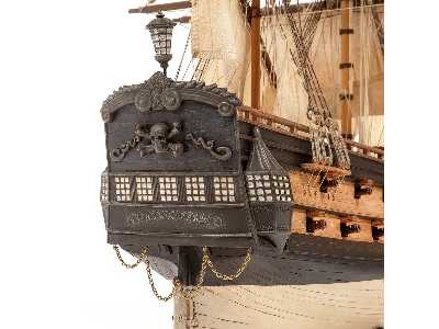 Royal Fortune - pirate ship - image 5