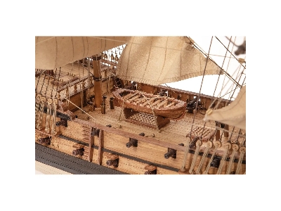 Royal Fortune - pirate ship - image 7