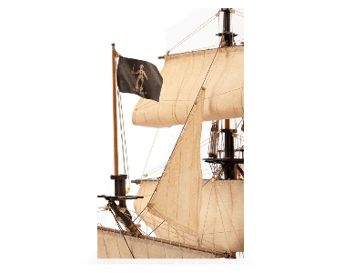 Royal Fortune - pirate ship - image 10