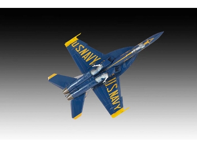 Boeing F/A-18 E Super Hornet & Grumman F6f-5 Hellcat - Blue Angels 80 Years - image 18