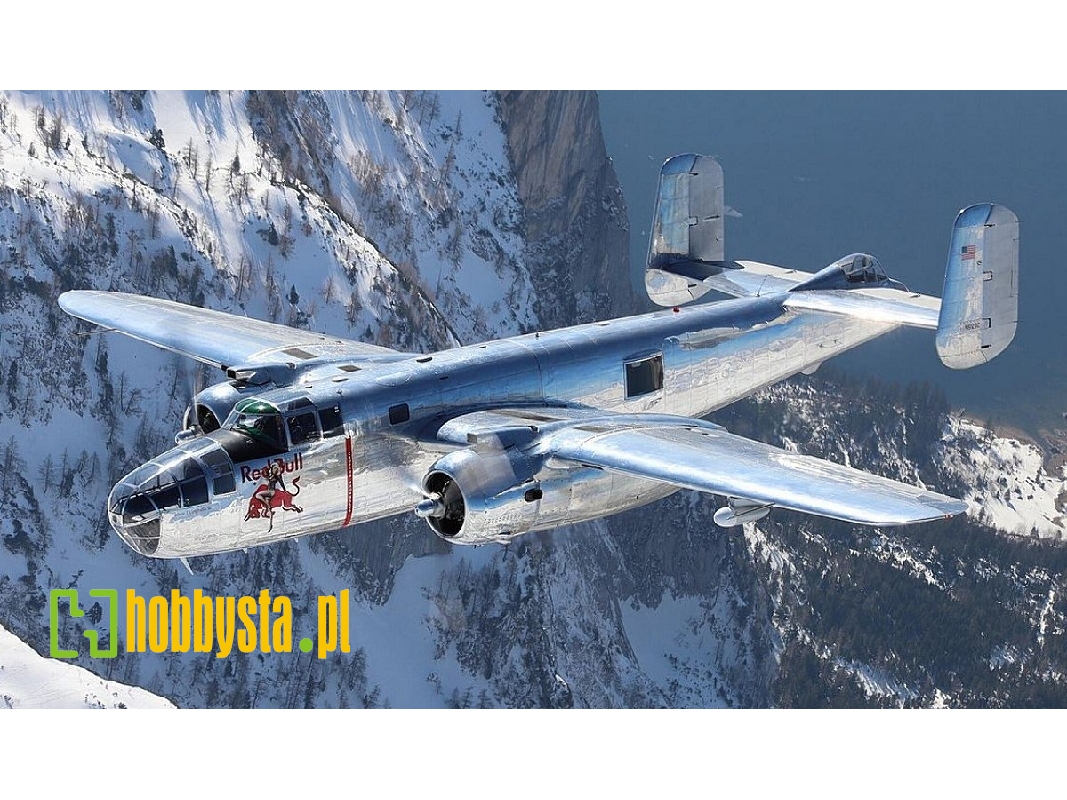 Flying B-25j Mitchell Gift Set - image 1