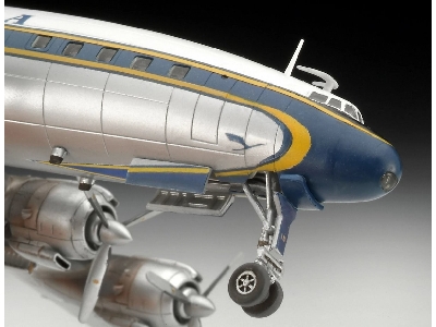 Lockheed L-1049 G Super Constellation Lufthansa - Model Set - image 5