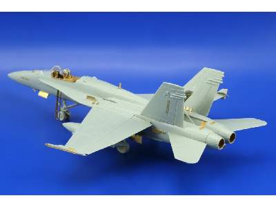 F/ A-18C S. A. 1/72 - Academy Minicraft - image 7