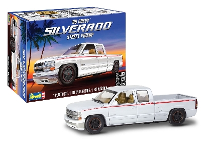 Chevrolet Silverado Custom Pickup 1999 - image 2