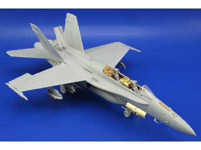 F/ A-18D exterior 1/48 - Hobby Boss - image 7