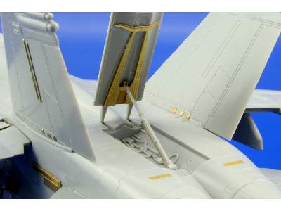 F/ A-18D exterior 1/48 - Hobby Boss - image 10