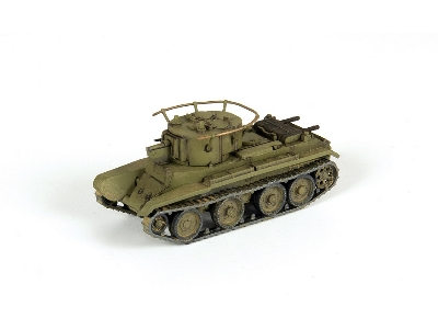 Soviet Bt-7a Light Artillery Tank - image 3