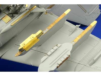 F/ A-18D exterior 1/48 - Hobby Boss - image 18