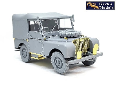 British Fv18001 Mk.1 80in 4x4 Utility Vehicle W/ Canvas Roof Top (Early Prod.) - image 2