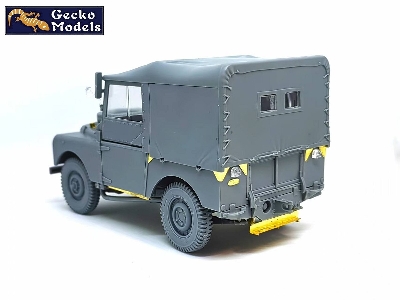 British Fv18001 Mk.1 80in 4x4 Utility Vehicle W/ Canvas Roof Top (Early Prod.) - image 3