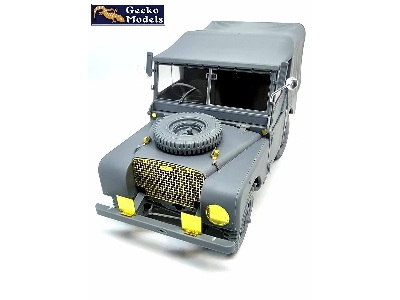 British Fv18001 Mk.1 80in 4x4 Utility Vehicle W/ Canvas Roof Top (Early Prod.) - image 6