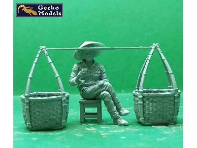 Saigon Greengrocer 1960s-1970s Figure Set - image 3