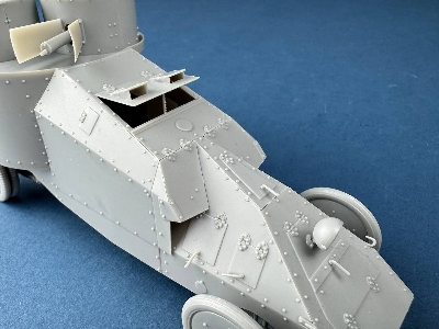 Mgebrov-r Armoured Car - image 20