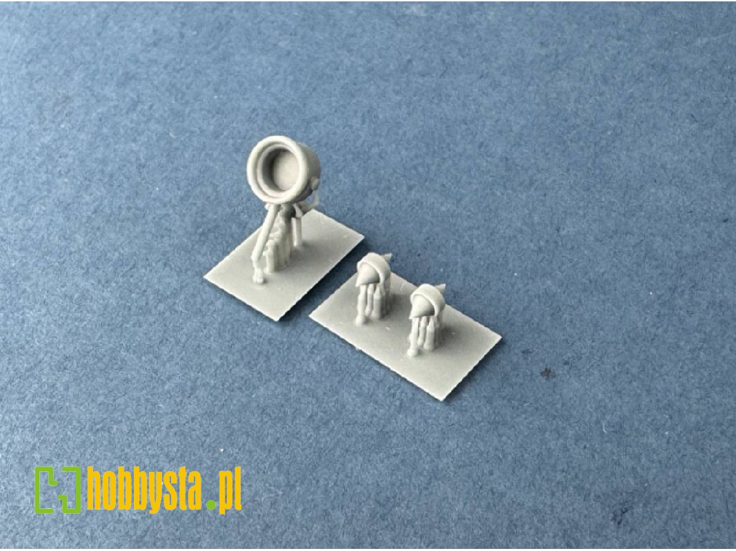 Mgebrov-r - Front Lamp & Turret Ventilation Set (3d-printed) - image 1