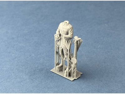Black And Tan With Lewis Gun (1 Figure / 3d-printed) - image 2