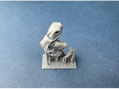 Machine Gun Corps Rider Starting The Motorcycle (3d-printed) - image 6