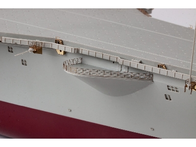 Uss Nimitz Cvn-68 Part 5 Trumpeter - image 3