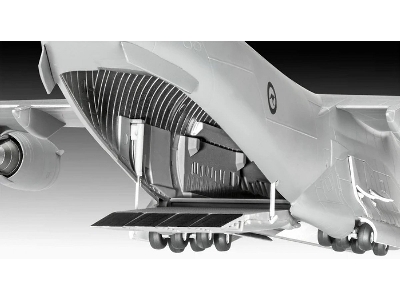 Boeing C-17a Globemaster Iii - image 9