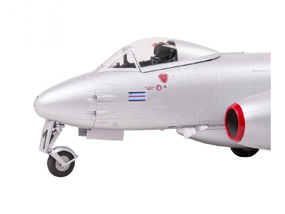Gloster Meteor F.8 - image 4