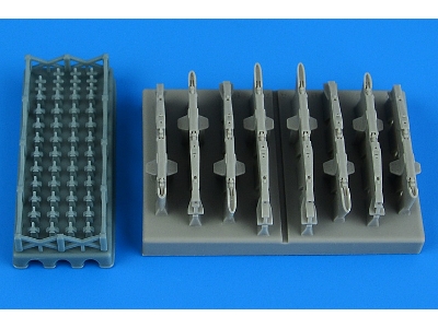 Cessna A-37 Dragonfly - Pylons (For Trumepter Kits) - image 1